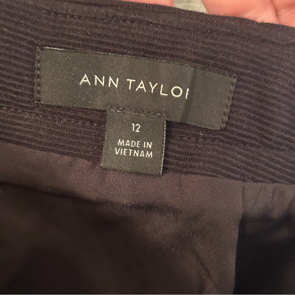 Ann Taylor Skirt Black Size 12 - Picture 4 of 7
